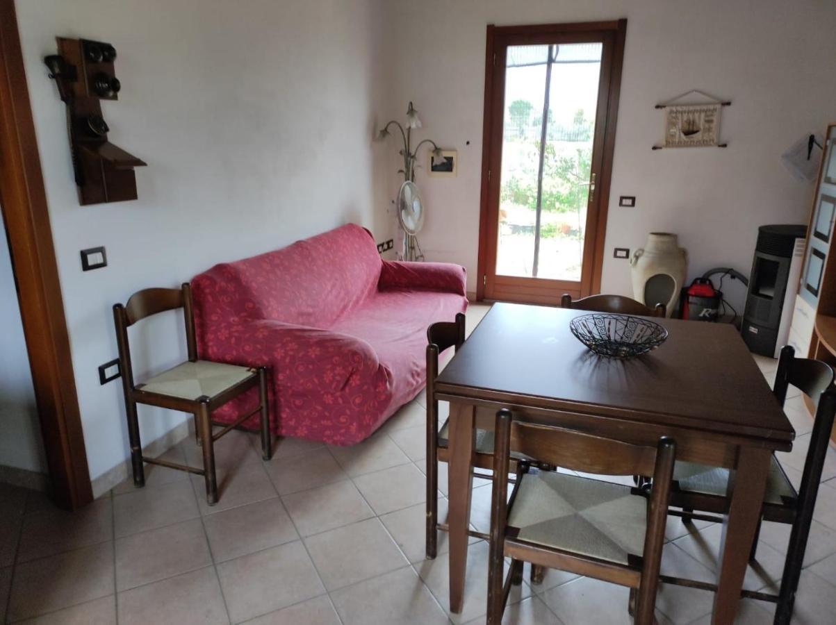 Cottage Su Merti Country Иглесиас Екстериор снимка