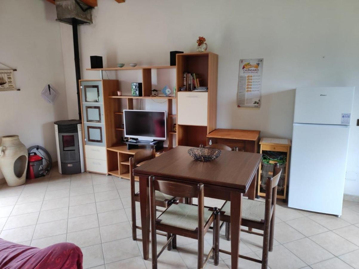 Cottage Su Merti Country Иглесиас Екстериор снимка