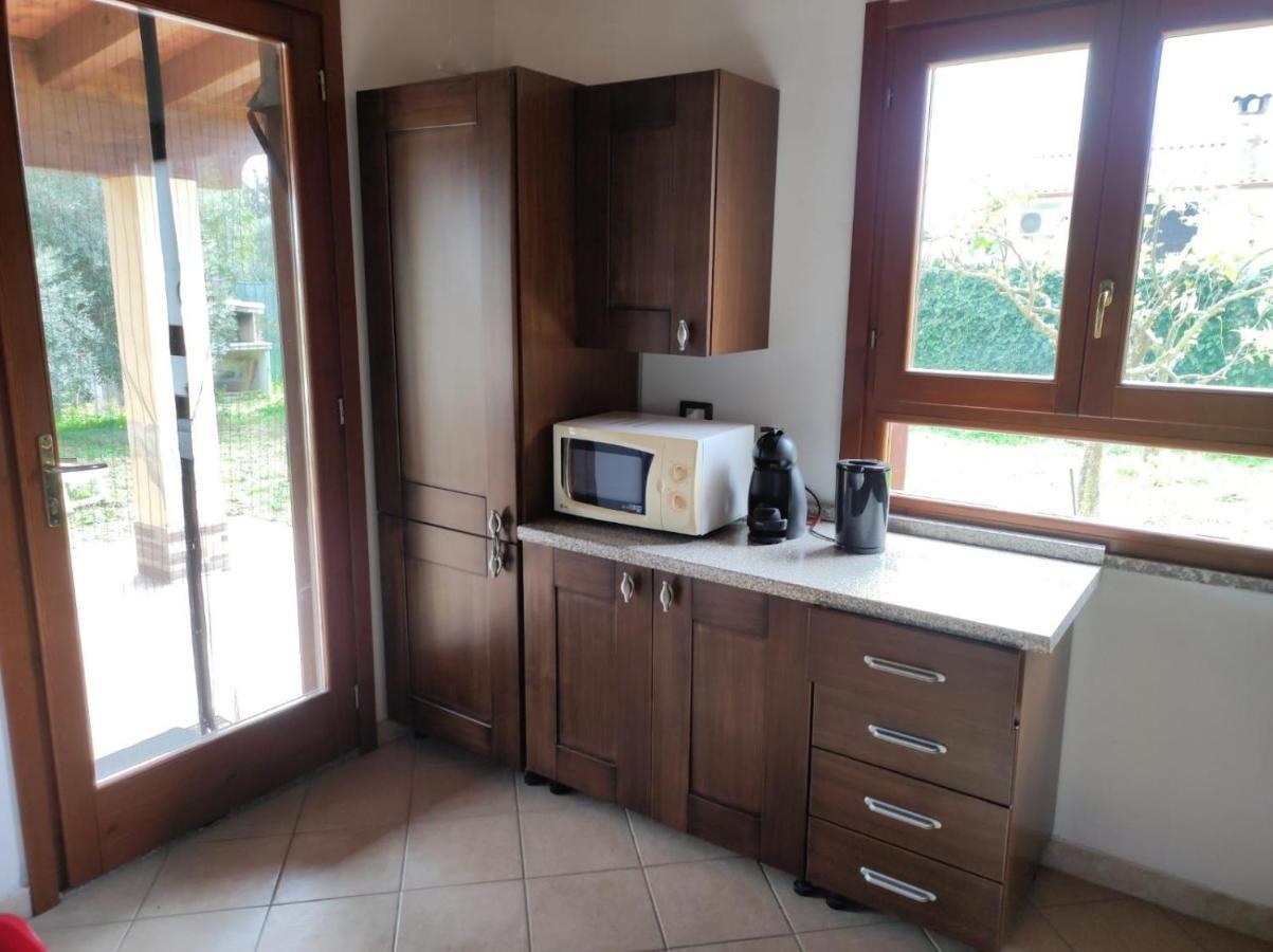 Cottage Su Merti Country Иглесиас Екстериор снимка