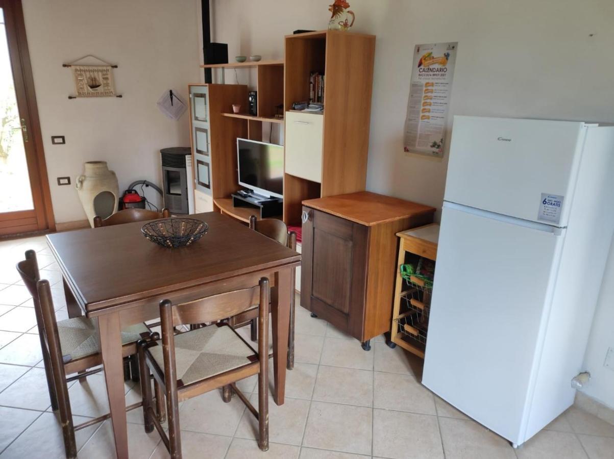 Cottage Su Merti Country Иглесиас Екстериор снимка