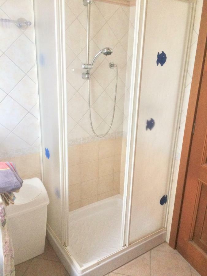 Cottage Su Merti Country Иглесиас Екстериор снимка